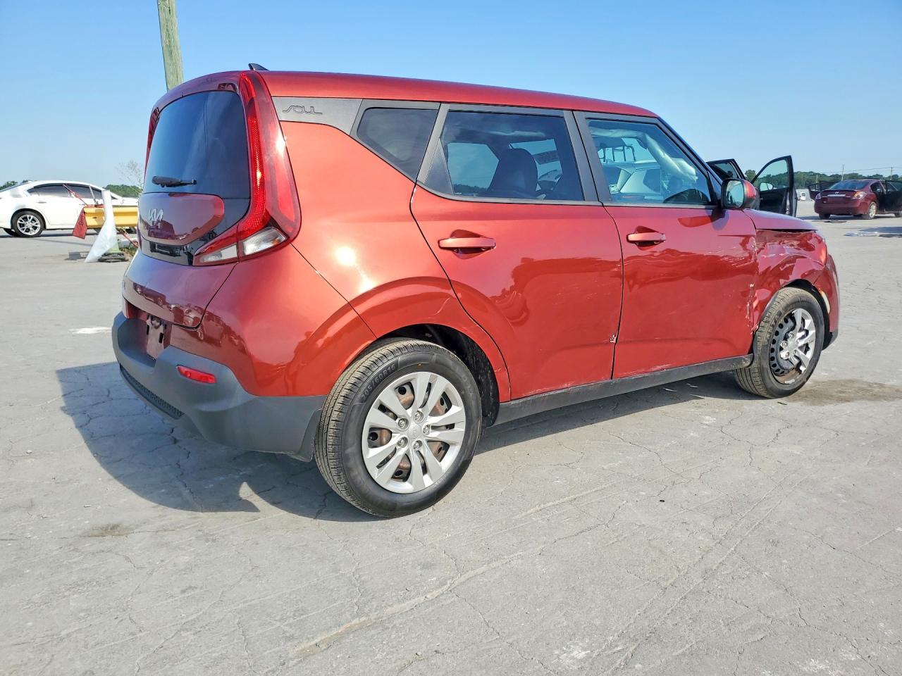 2022 Kia Soul Lx - Фото 3