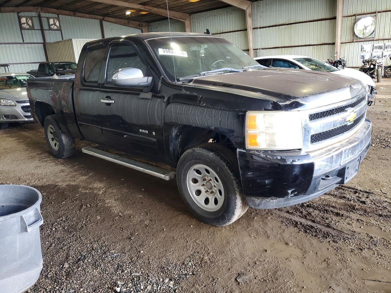 2008 Chevrolet Silverado K1500 - Image 4