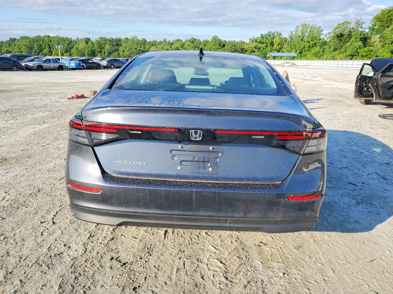 2025 Honda Accord Se - Image 6