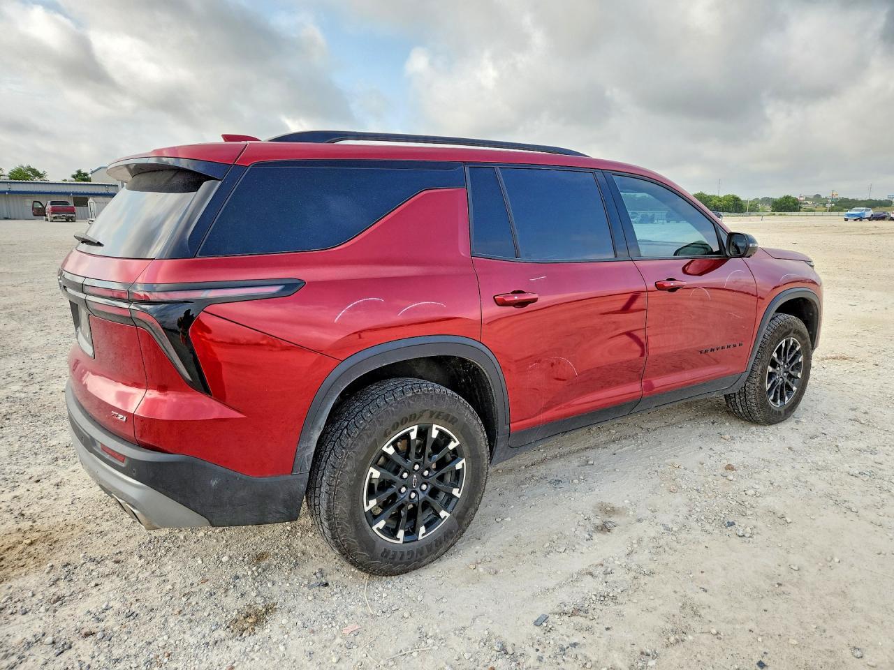 2024 Chevrolet Traverse Lt Z71 - Фото 3