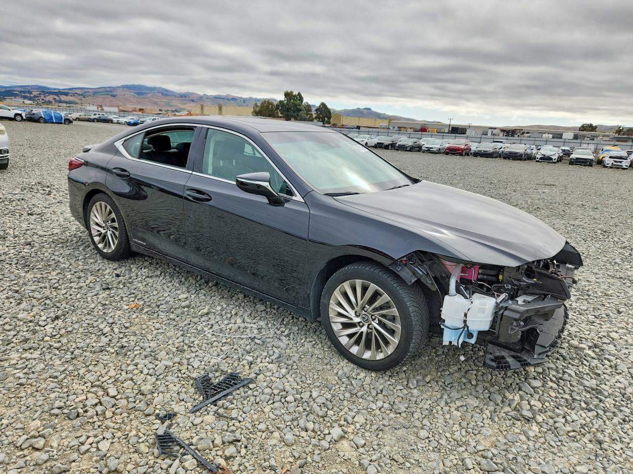 2019 Lexus Es 300H - Image 4