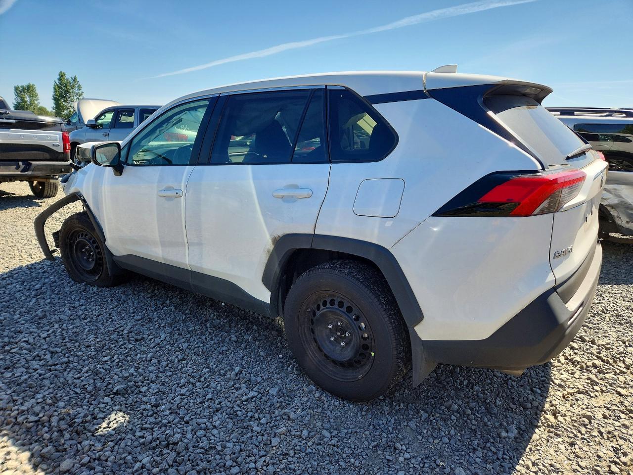 2025 Toyota Rav4 Le - Фото 2