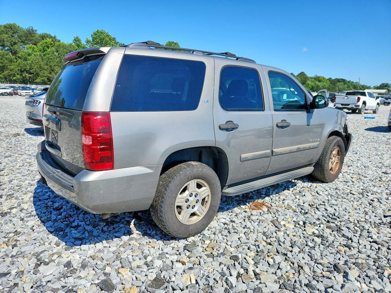 2008 Chevrolet Tahoe C1500 - Фото 3