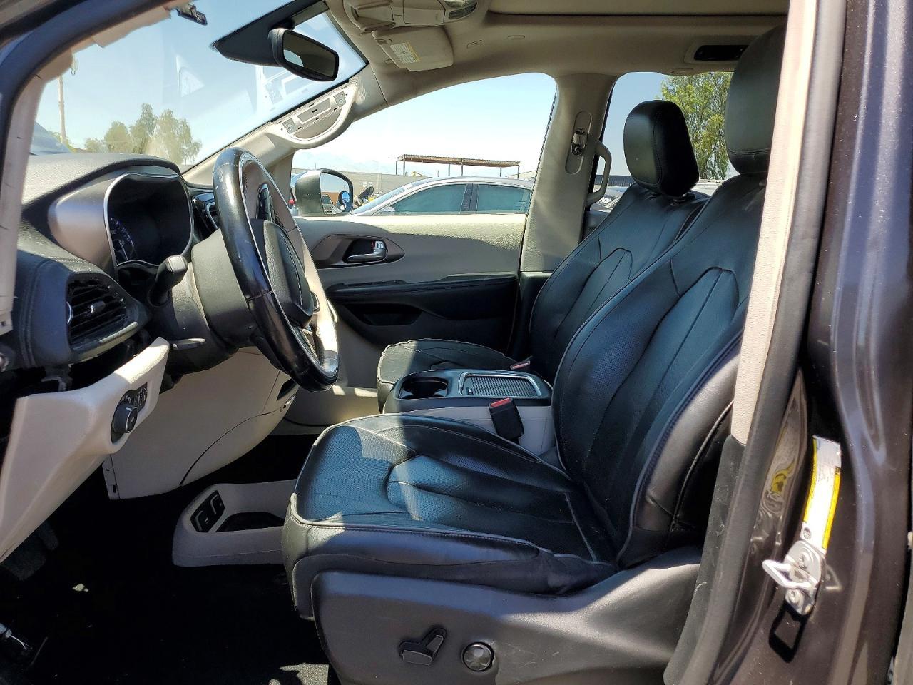 2018 Chrysler Pacifica Limited - Фото 7