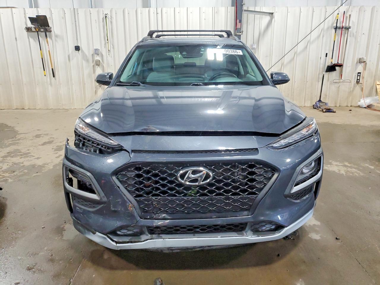 2020 Hyundai Kona Limited - Image 5