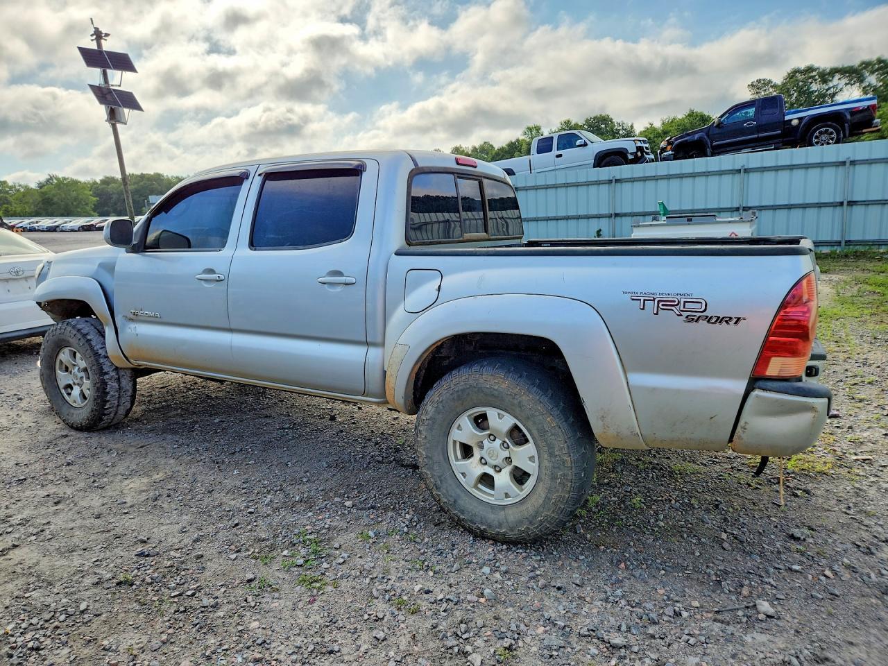 2008 Toyota Tacoma Double Cab - Image 2