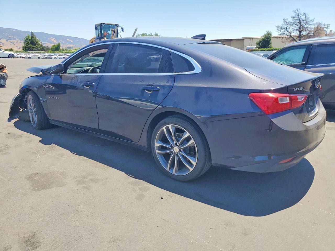 2023 Chevrolet Malibu Lt - Фото 2