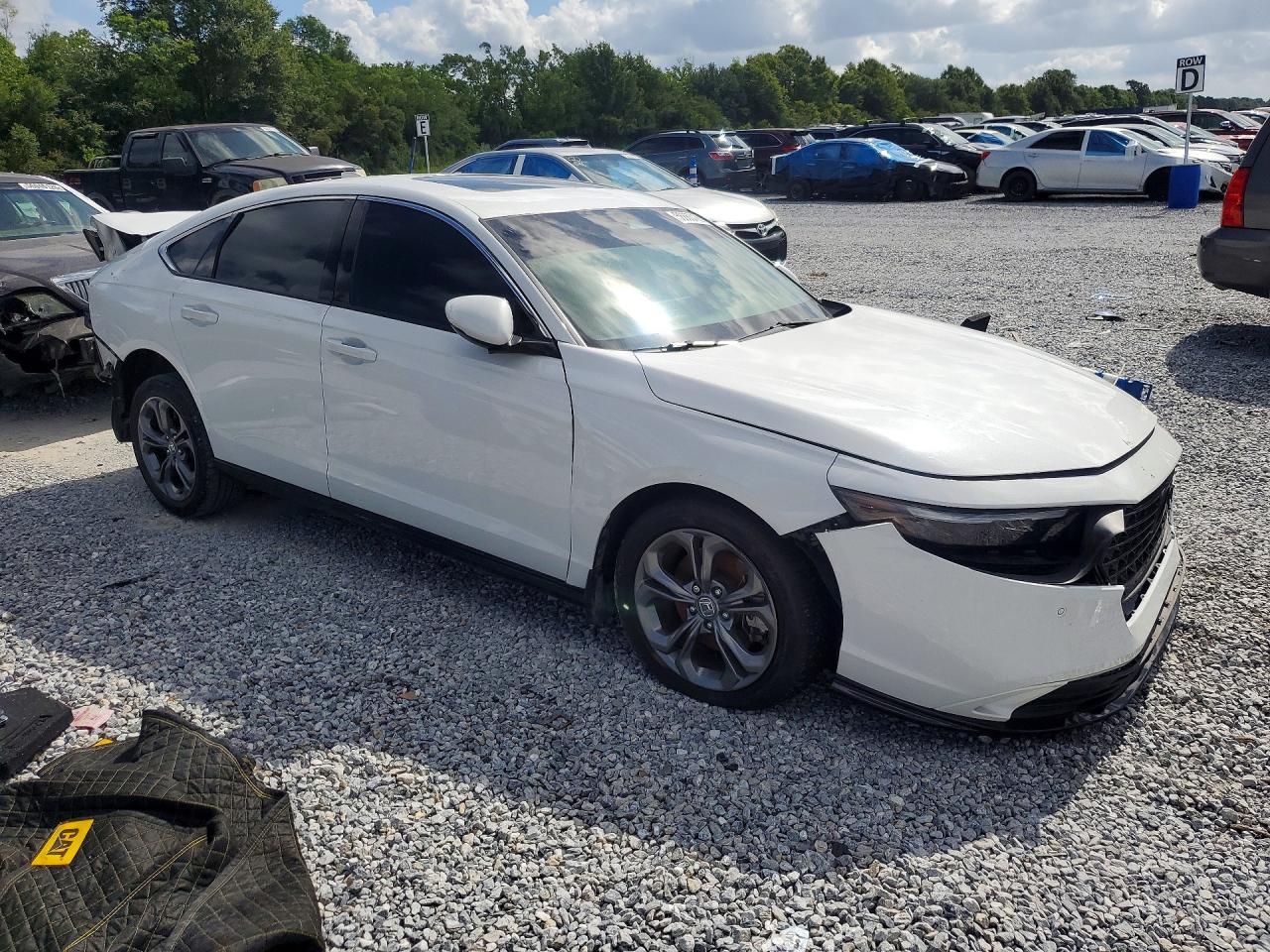 2023 Honda Accord Hybrid Exl - Image 4