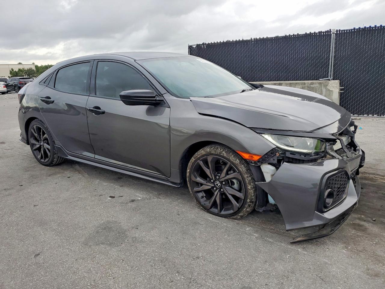 2018 Honda Civic Sport - Фото 4