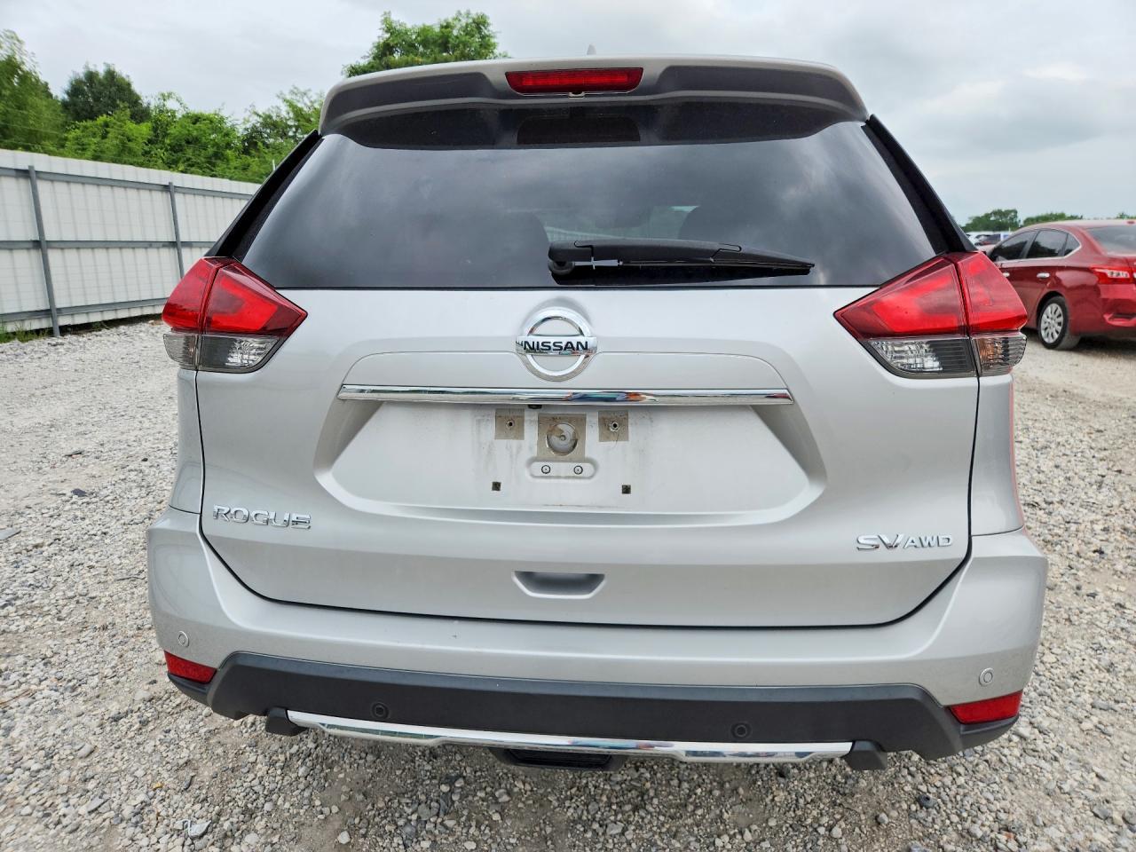 2020 Nissan Rogue - Фото 6