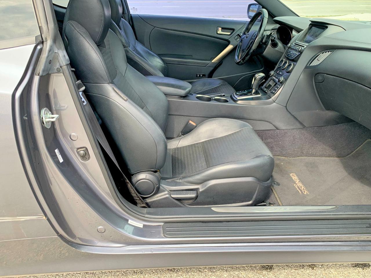 2014 Hyundai Genesis Coupe 3.8 Grand Touring - Фото 5