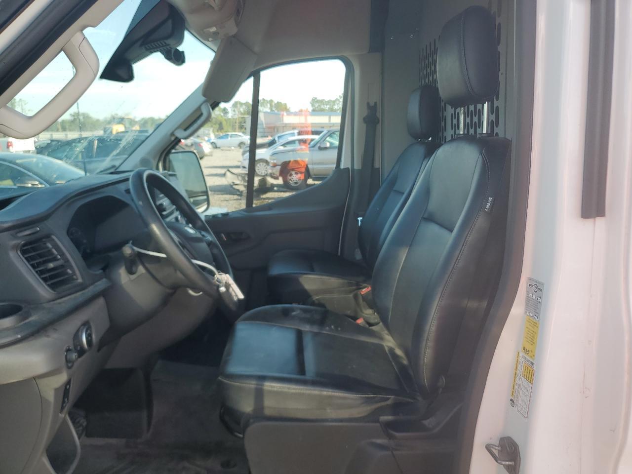 2024 Ford Transit T-250 - Фото 7