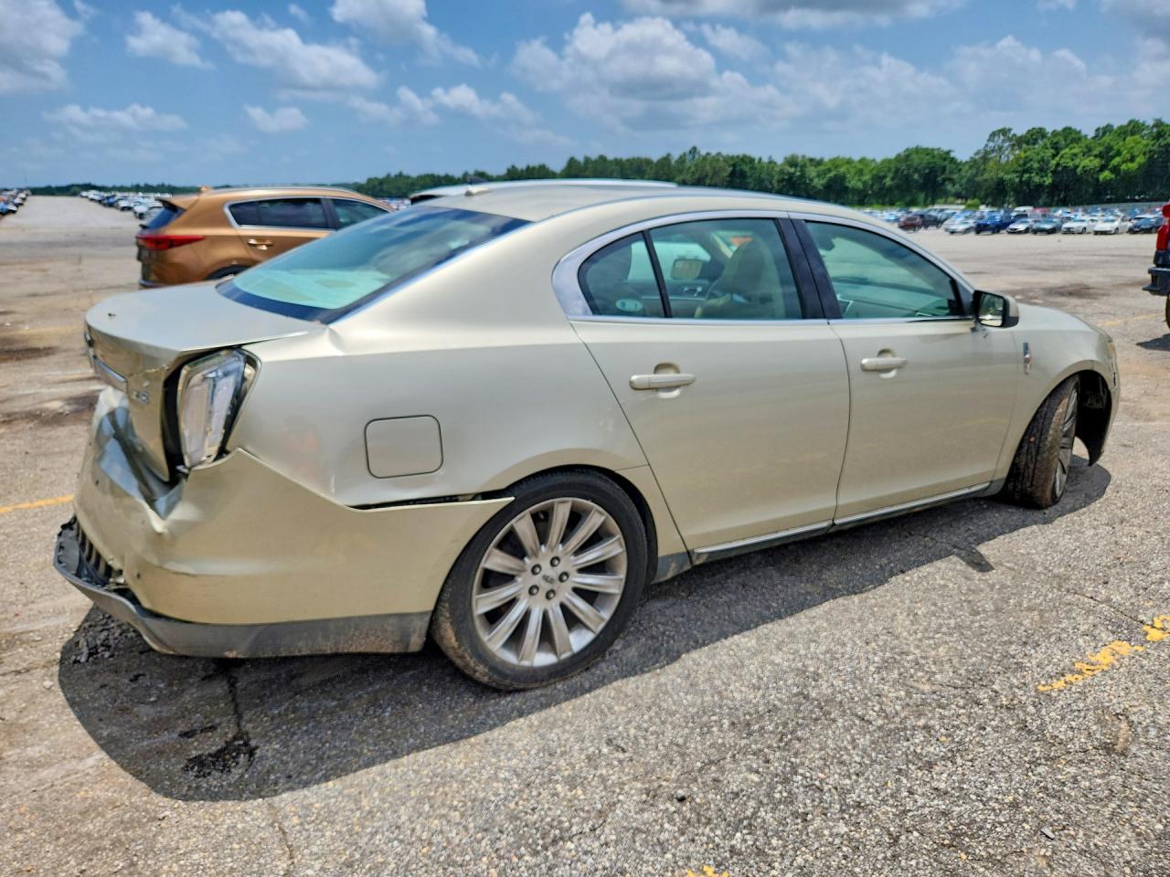 2011 Lincoln Mks - Image 3