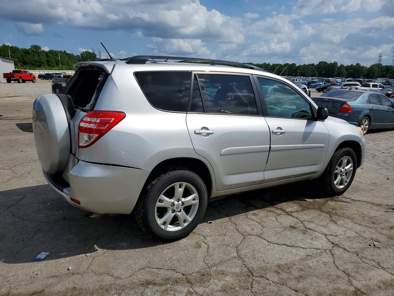 2011 Toyota Rav4 Base - Image 3