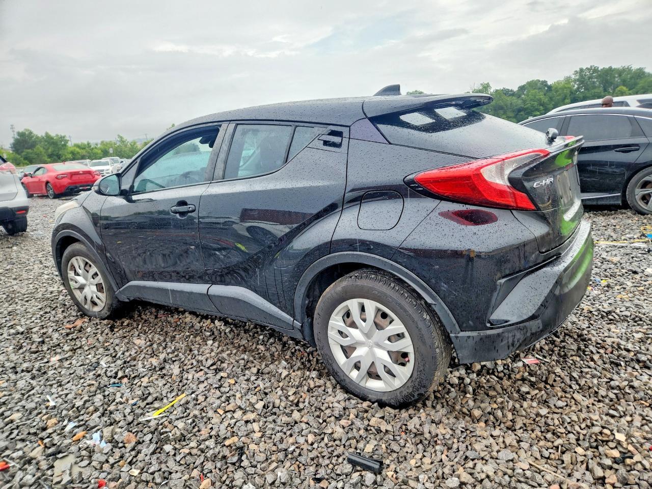 2021 Toyota C-Hr Le - Фото 2