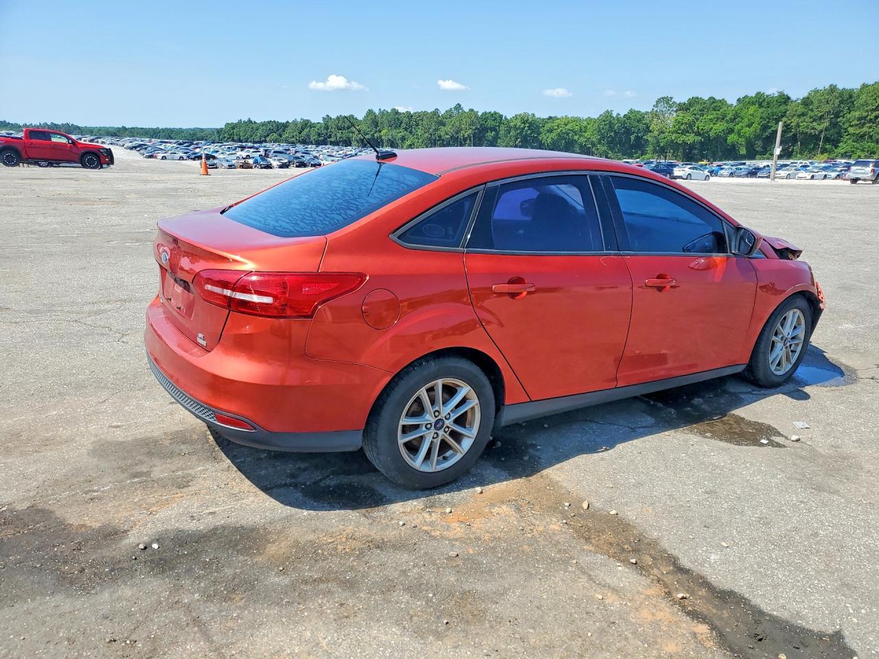 2018 Ford Focus Se - Фото 3