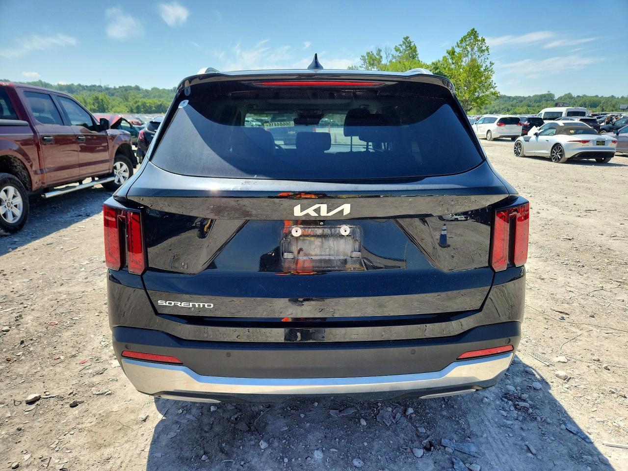 2025 Kia Sorento S - Фото 6