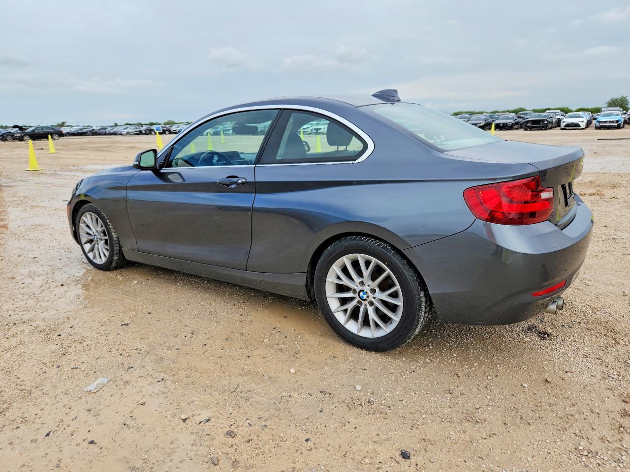 2014 BMW 228 I - Фото 2