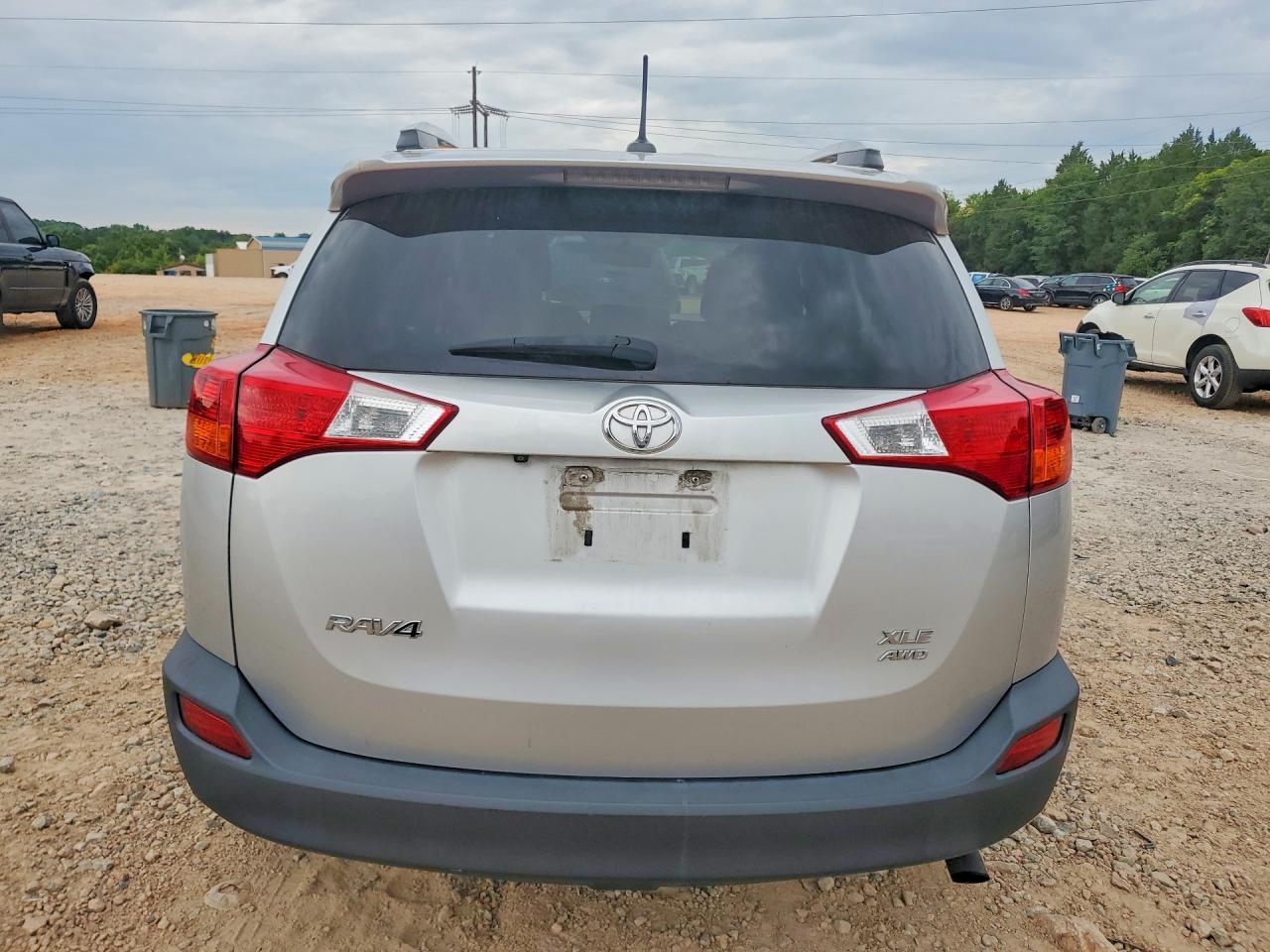 2015 Toyota Rav4 Xle - Image 6