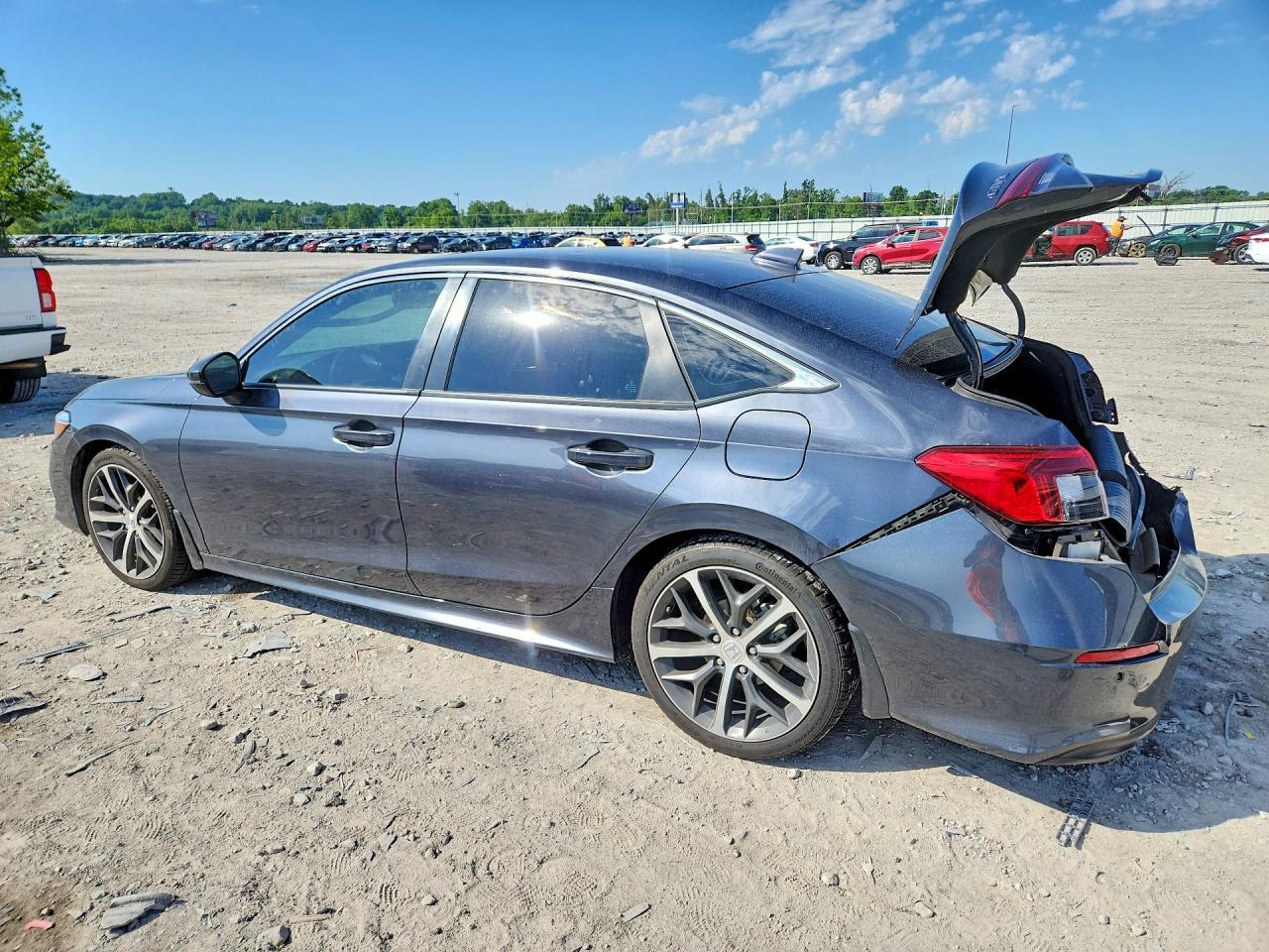 2023 Honda Civic Touring - Фото 2