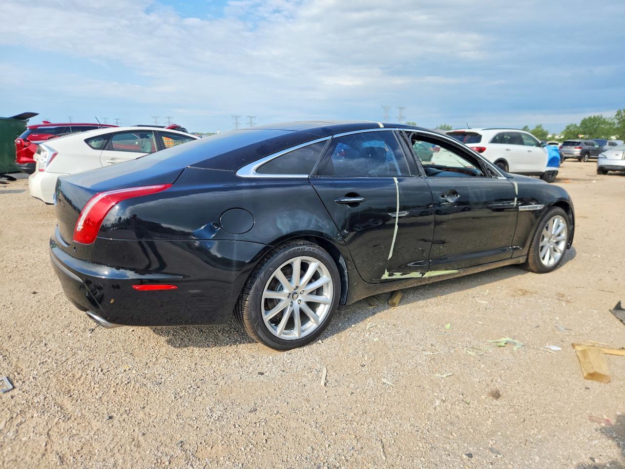 2012 Jaguar Xj - Фото 3
