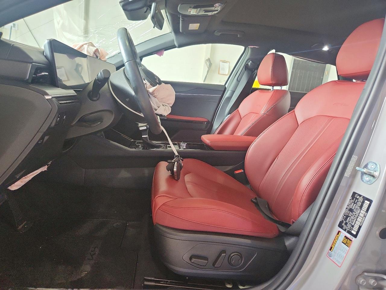 2025 Kia K5 Gt Line - Фото 7