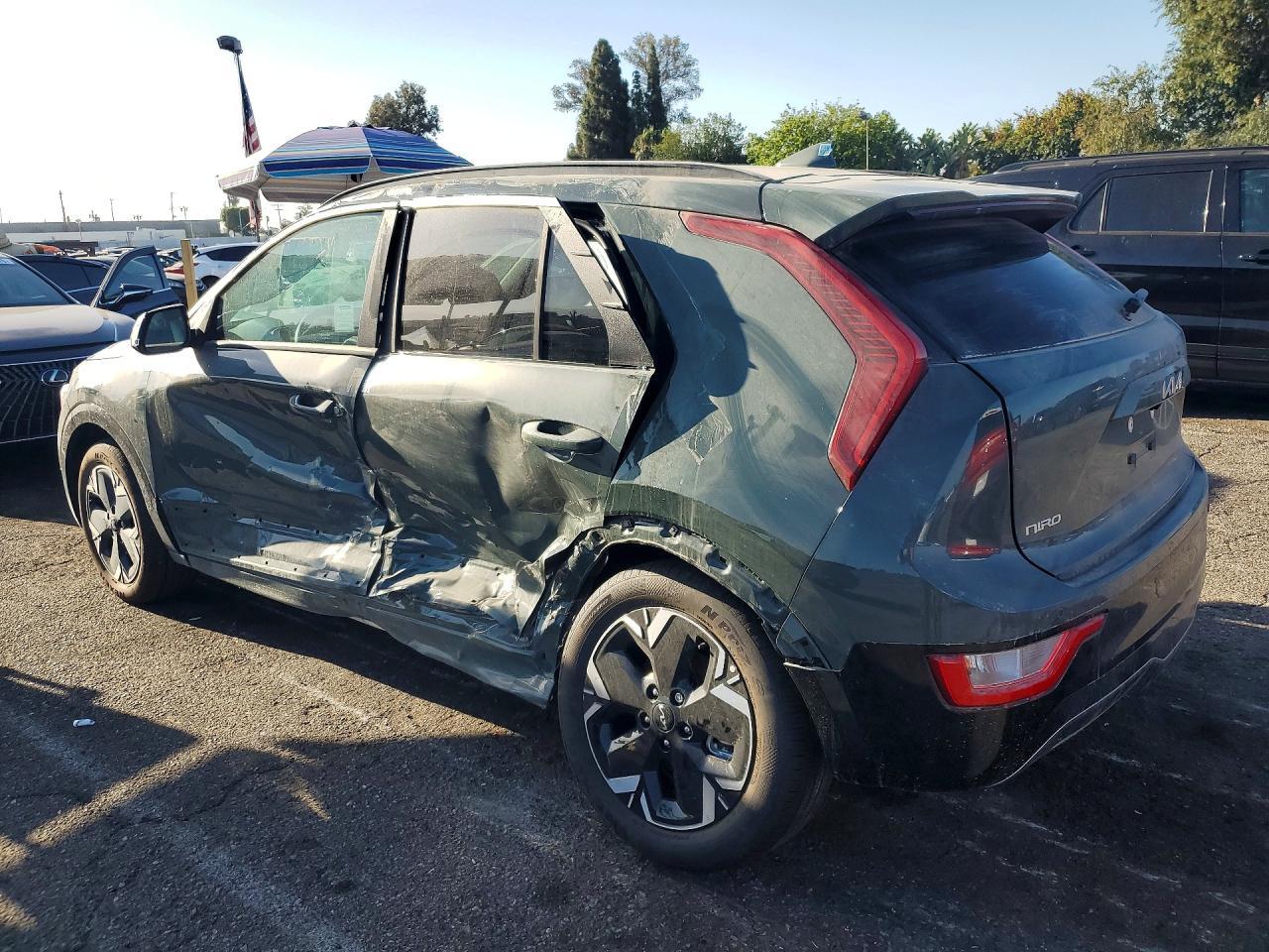 2025 Kia Niro Wind - Фото 2