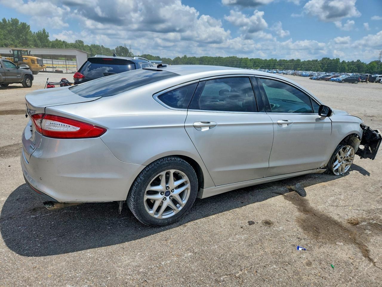 2013 Ford Fusion Se - Фото 3