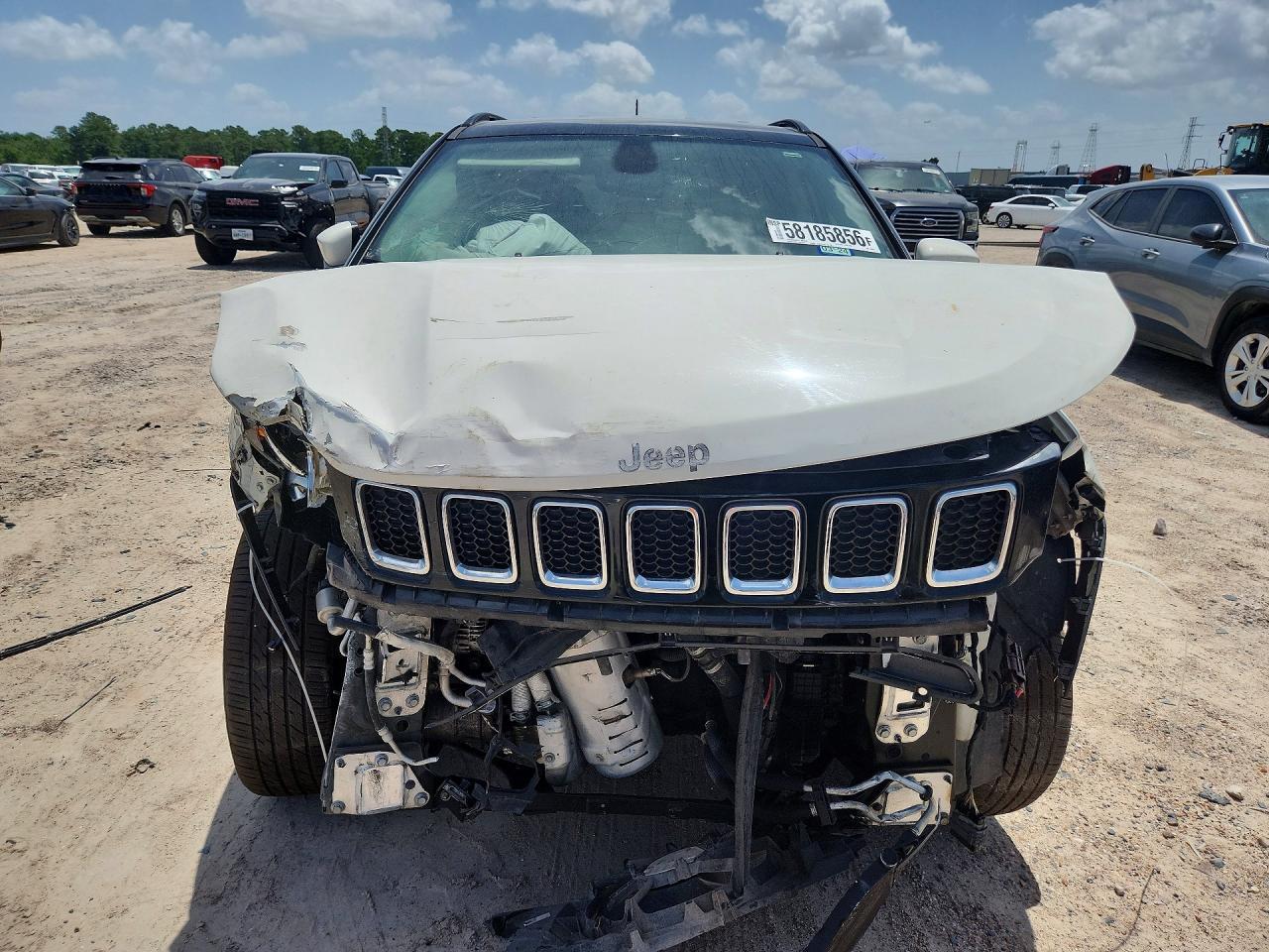 2020 Jeep Compas - Image 5