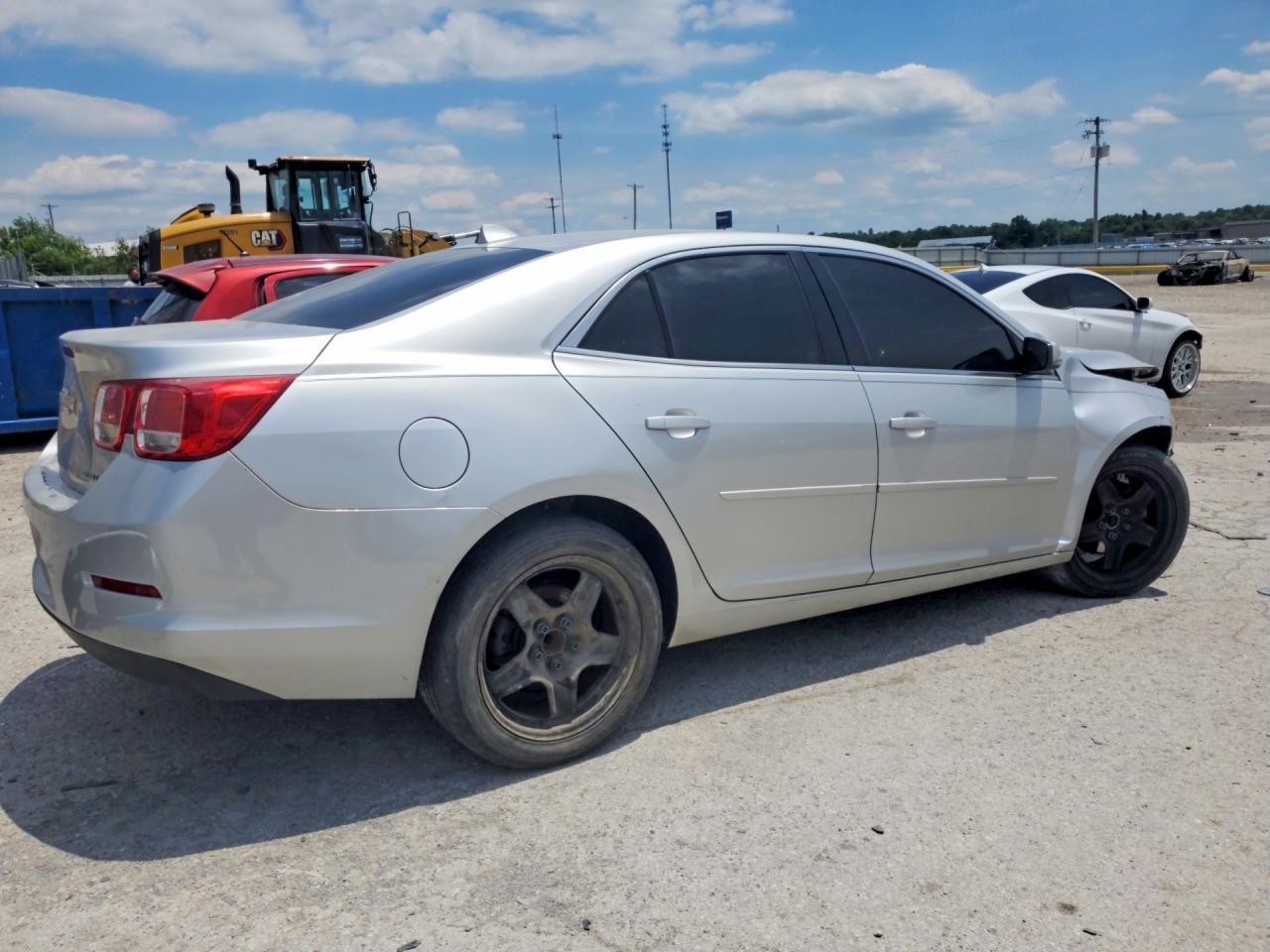 2013 Chevrolet Malibu 1Lt - Фото 3