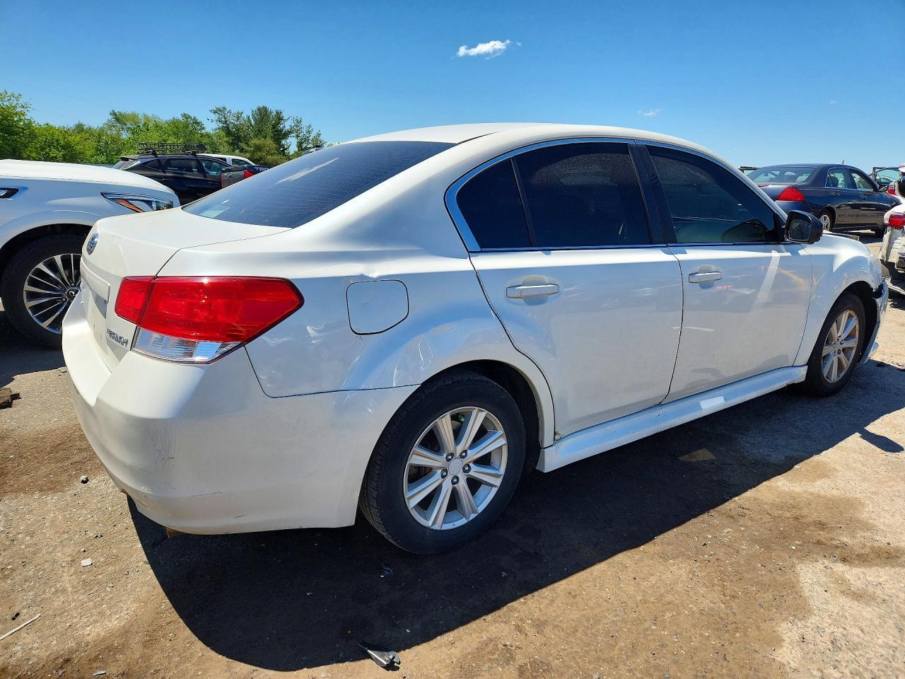 2012 Subaru Legacy 2.5I Premium - Фото 3
