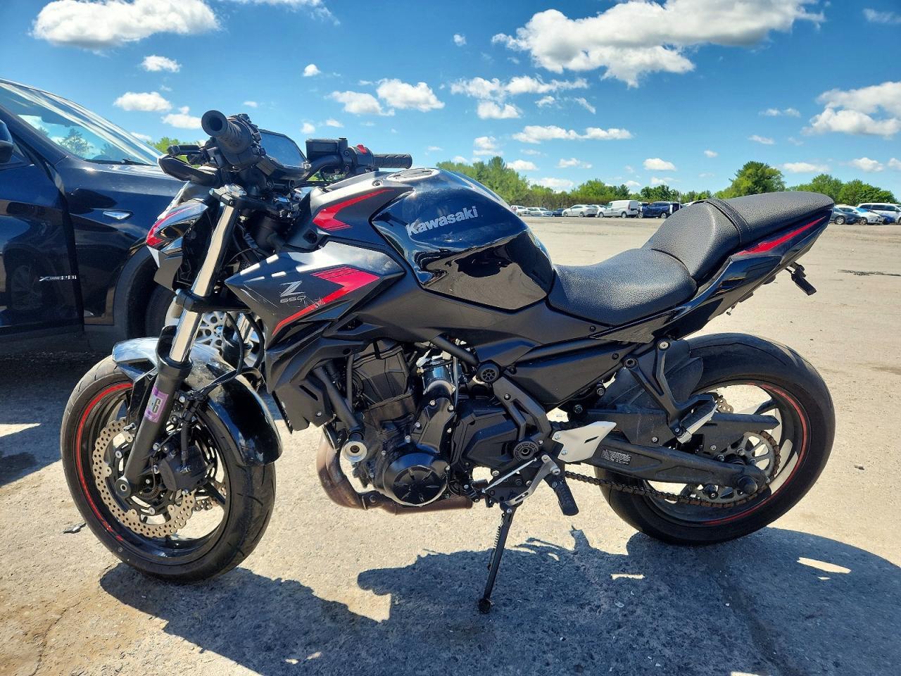2023 Kawasaki Er650 P - Фото 3