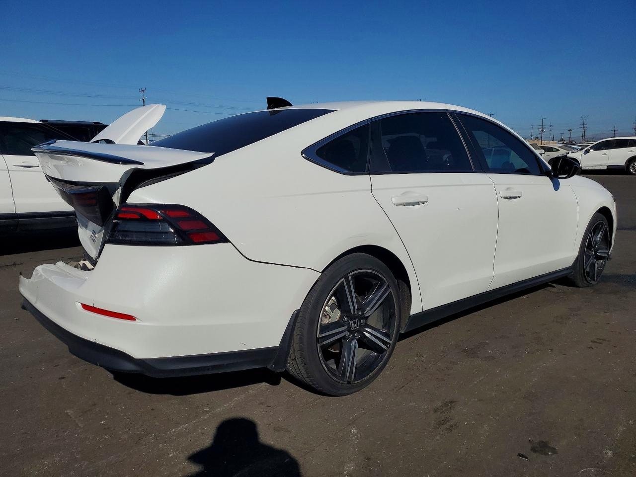 2024 Honda Accord Hybrid Sport - Фото 3