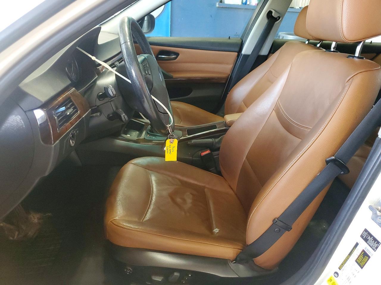 2011 BMW 328 Xi Sulev - Фото 7