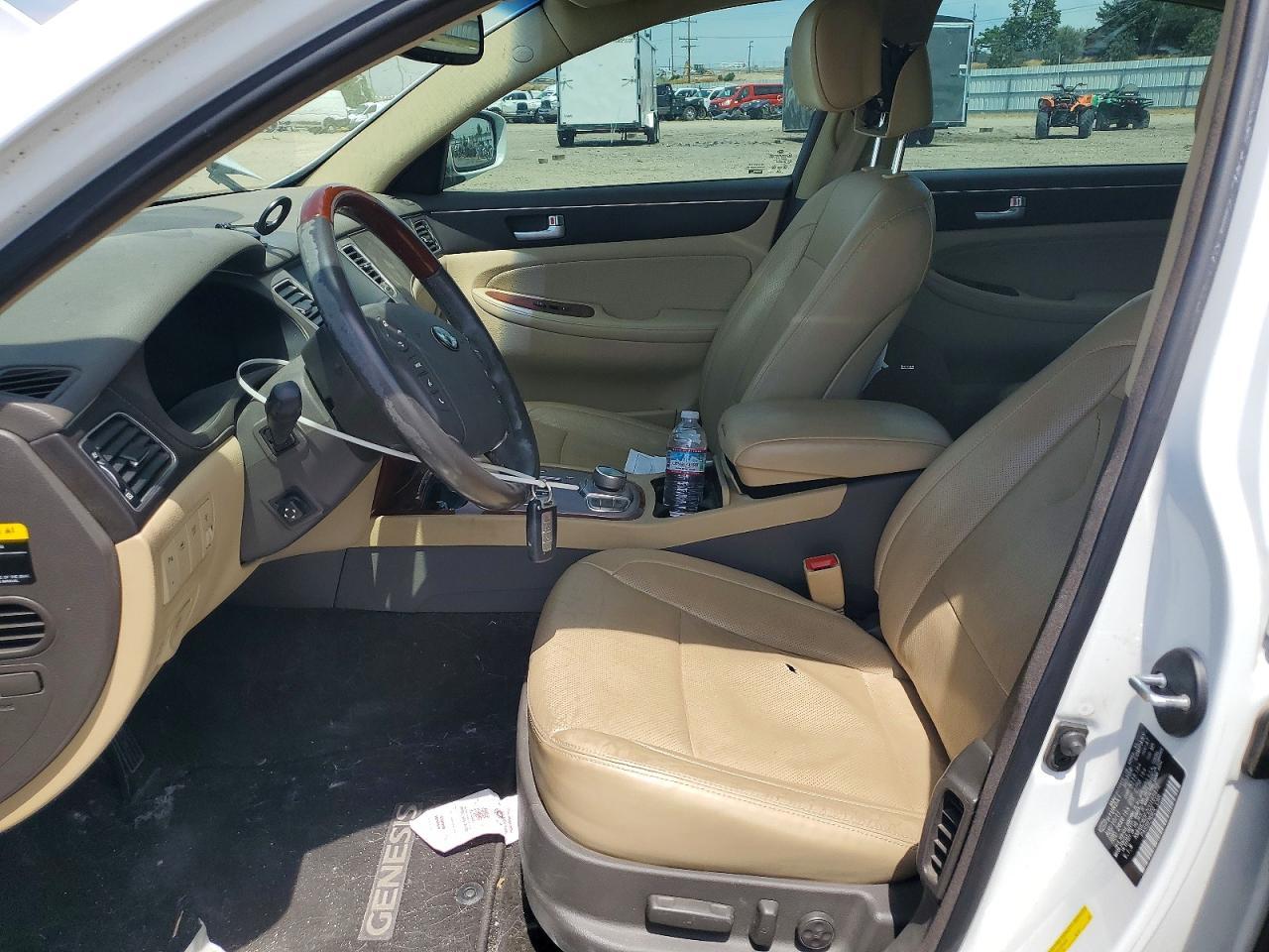 2012 Hyundai Genesis 4.6L V8 - Фото 7