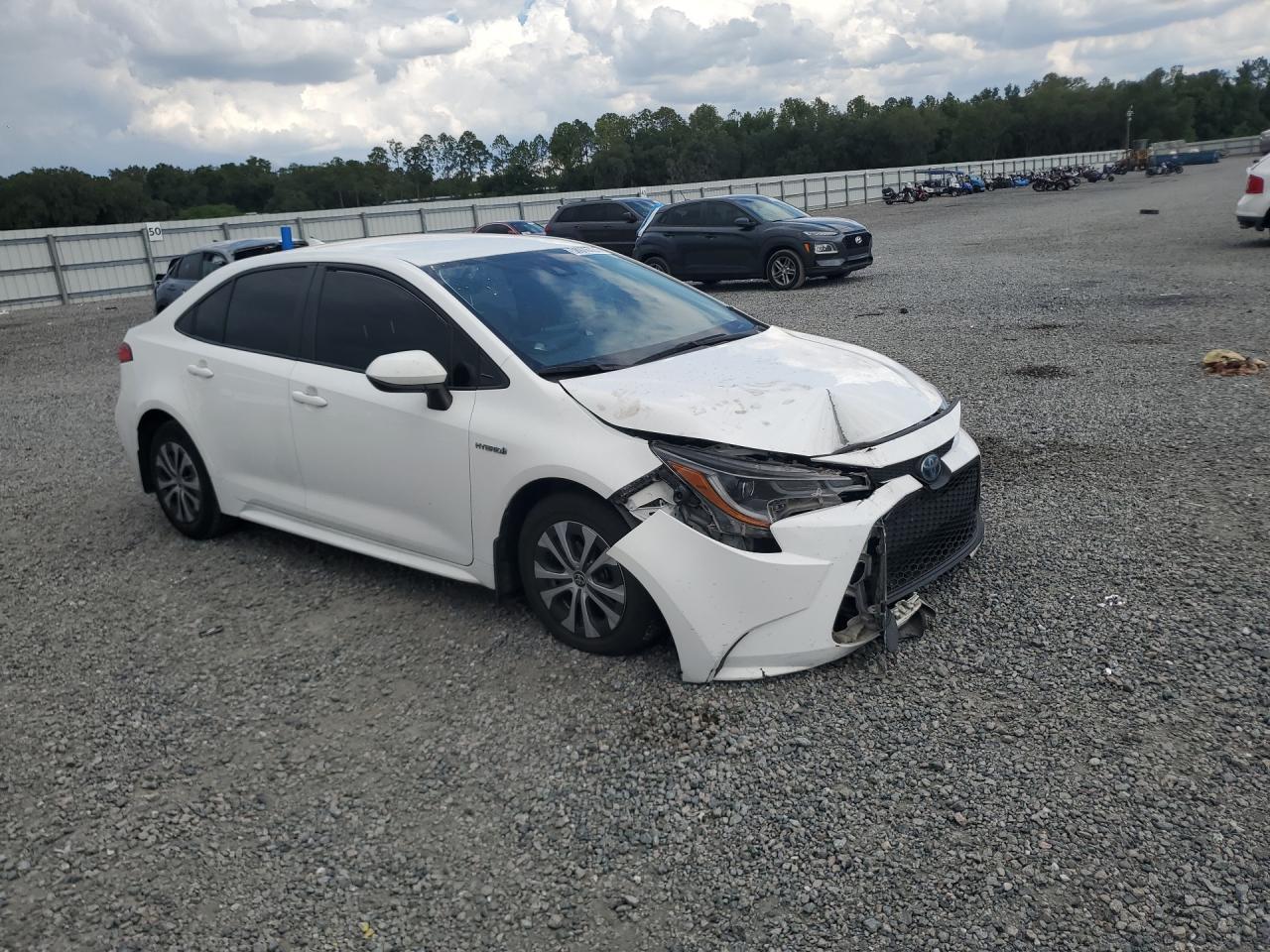 2021 Toyota Corolla Le - Image 4