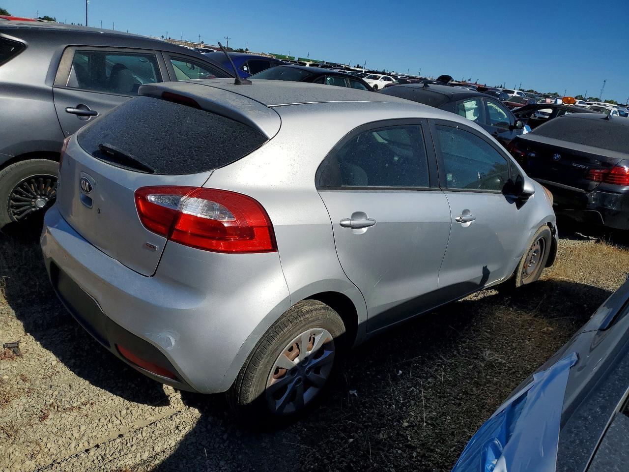 2013 Kia Rio Lx - Фото 3