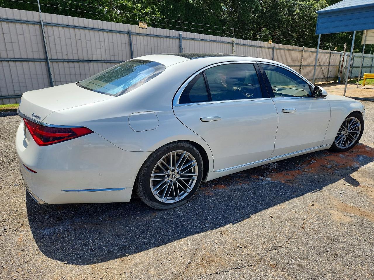 2021 Mercedes-Benz S 580 4Matic - Image 3