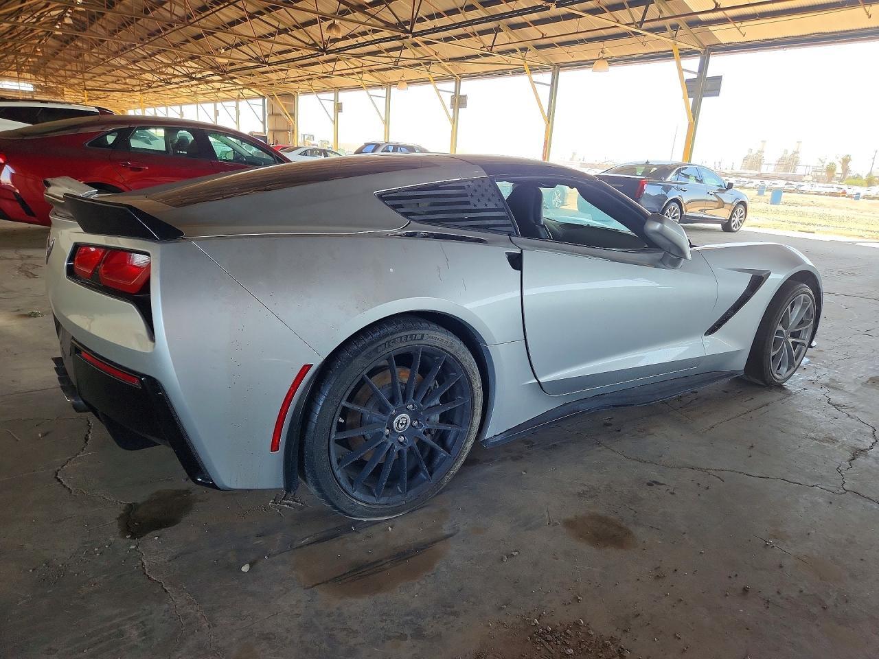 2016 Chevrolet Corvette Stingray 1Lt - Фото 3