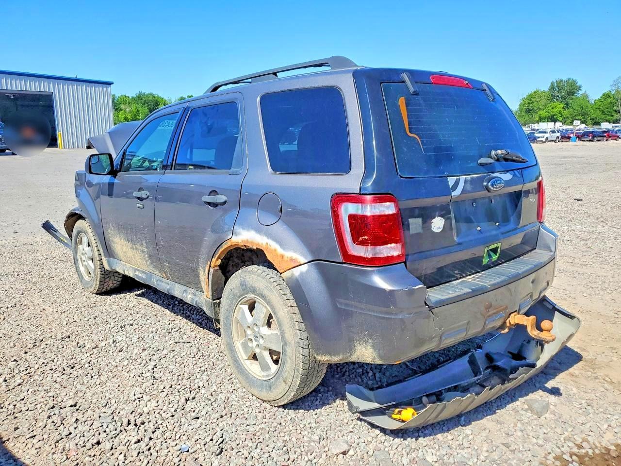 2012 Ford Escape - Image 2