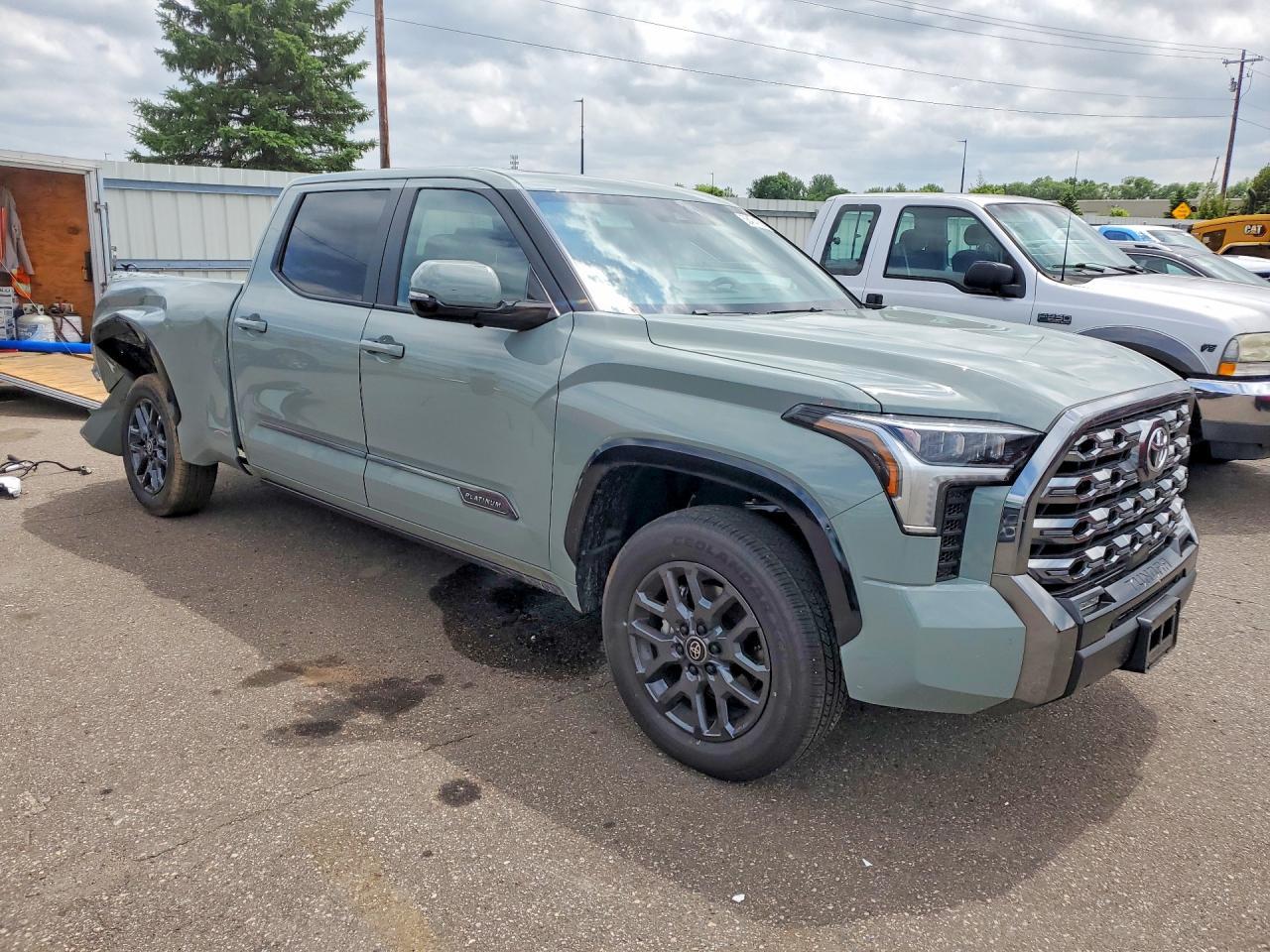 2026 Toyota Tundra Platinum - Image 4
