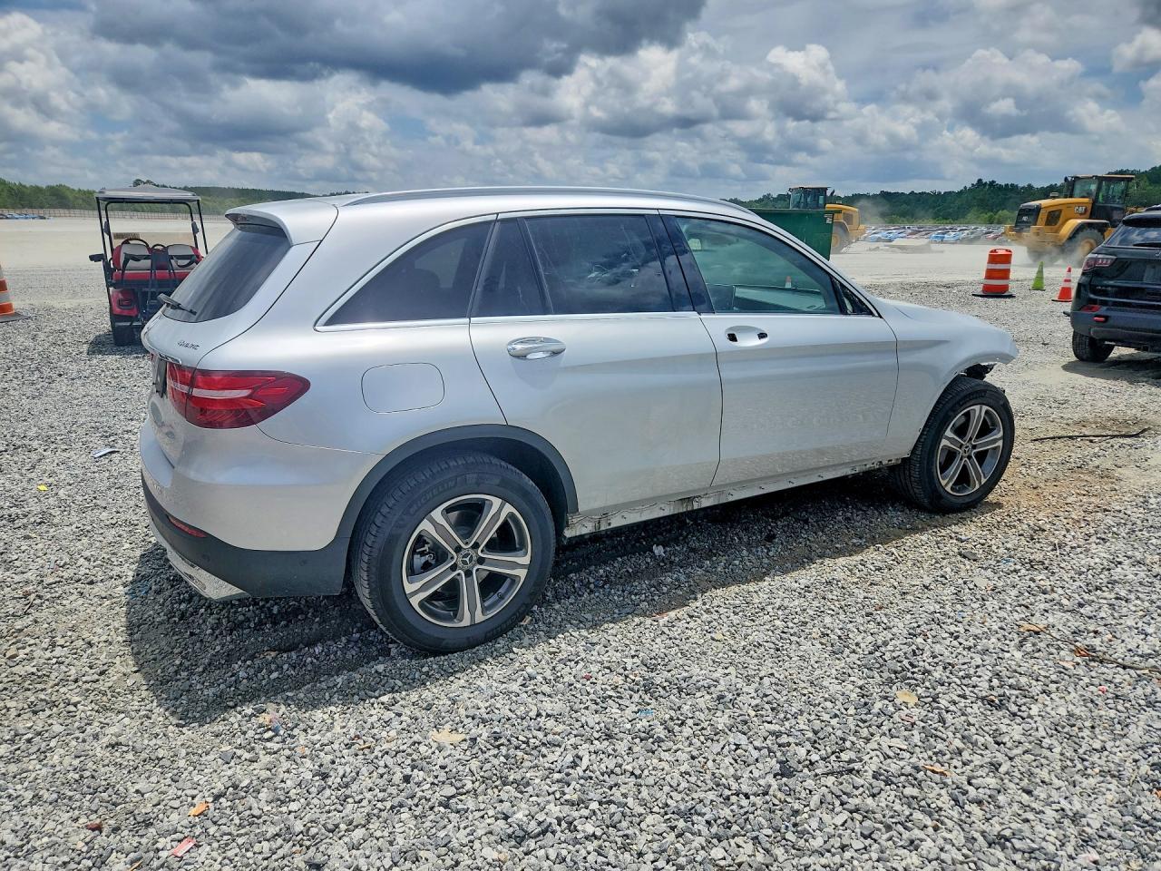 2019 Mercedes-Benz Glc 300 4Matic - Image 3