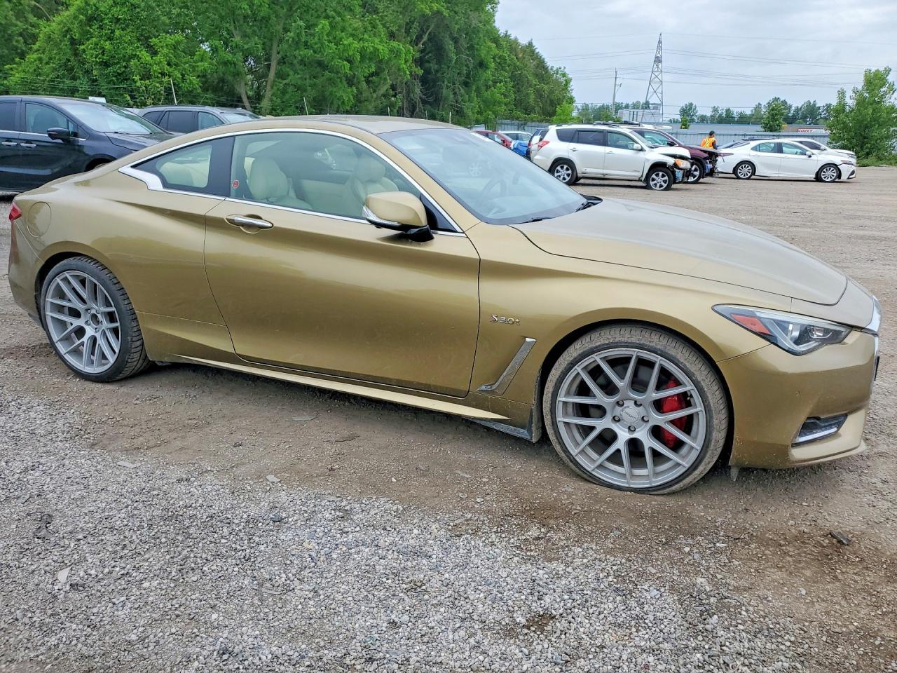 2017 Infiniti Q60 Red Sport 400 - Image 4