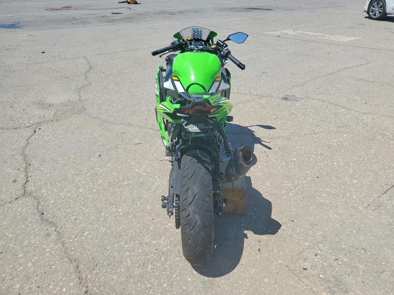 2025 Kawasaki Zx400 S - Image 4