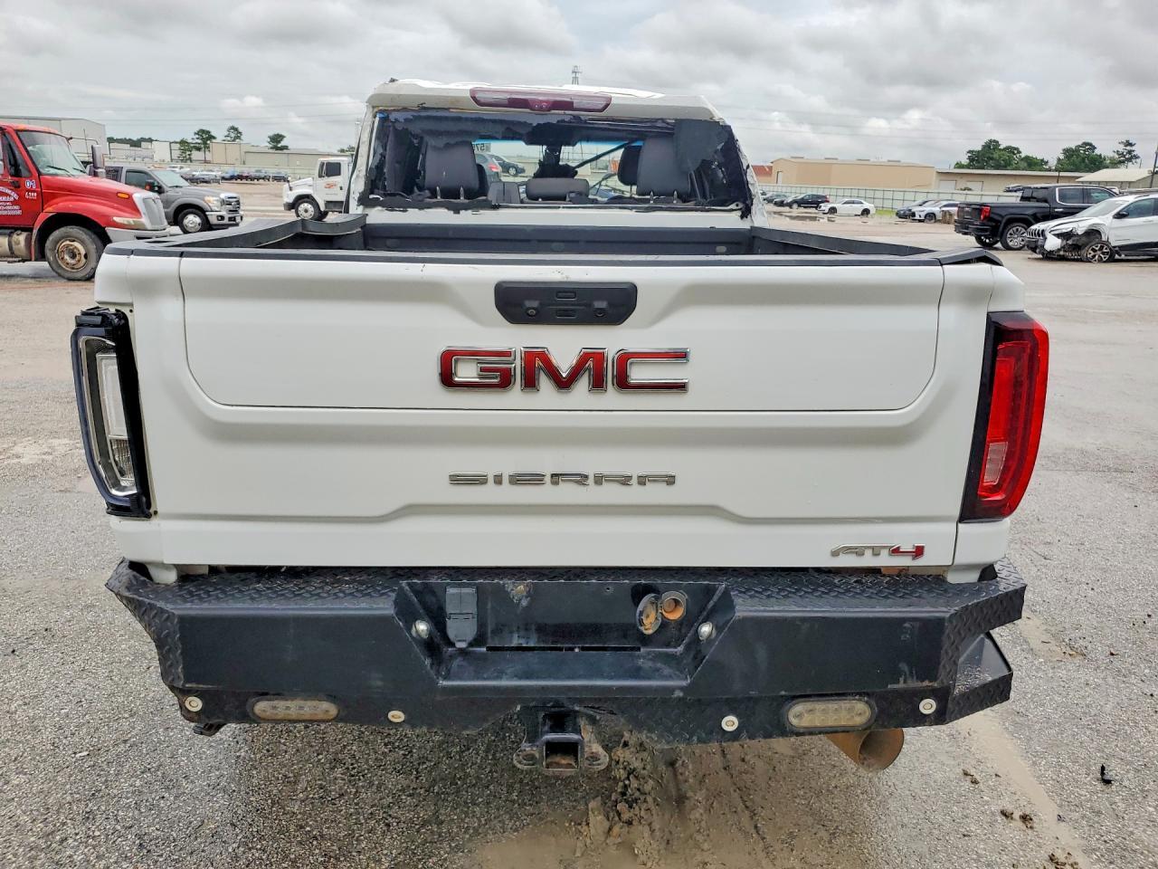 2023 GMC Sierra K2500 At4 - Фото 6