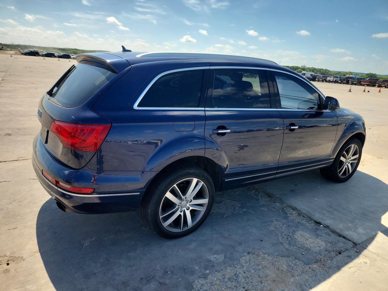 2013 Audi Q7 Premium Plus - Фото 3