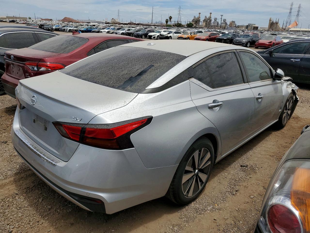 2022 Nissan Altima Sv - Фото 3