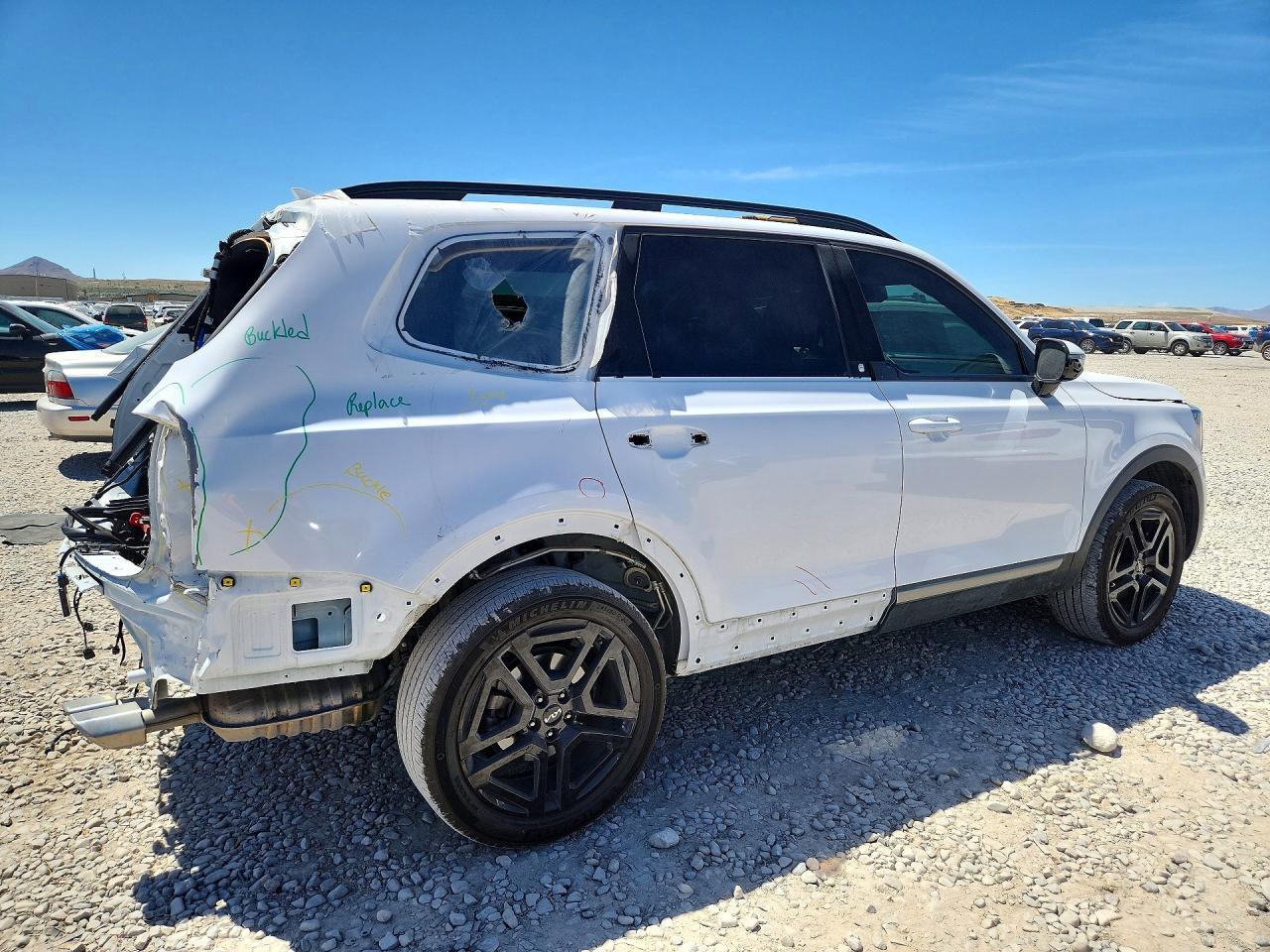 2023 Kia Telluride Sx X-Line - Image 3