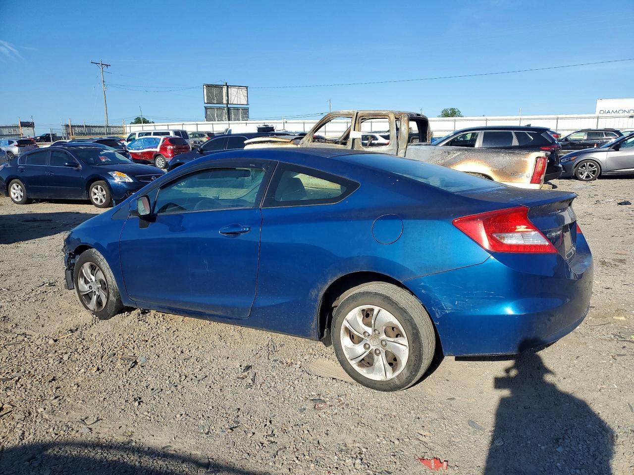 2013 Honda Civic Lx - Фото 2