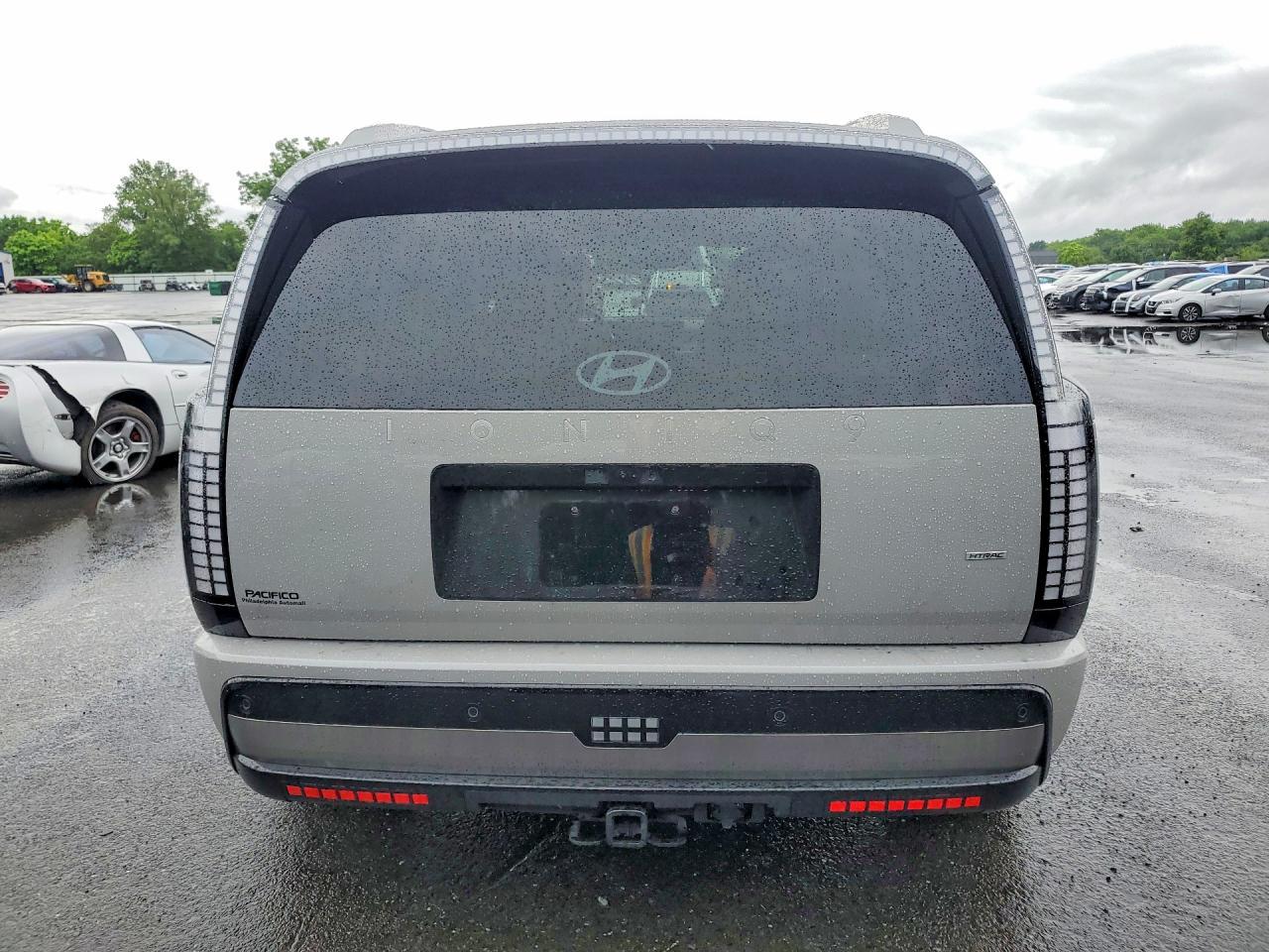 2026 Hyundai Ioniq 9 Calligraphy - Image 6